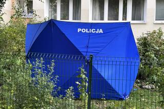 Otworzył okno, spojrzał w dół. Chwilę później runął z 9 piętra. Tragedia na Mokotowie