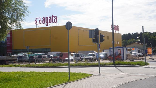 To pierwszy salon tej marki w Olsztynie. Postępują prace na budowie. Kiedy otwarcie?