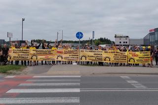  NIE dla CPK. Cała Polska protestuje w Warszawie przed budową portu [WIDEO, ZDJĘCIA, UTRUDNIENIA]