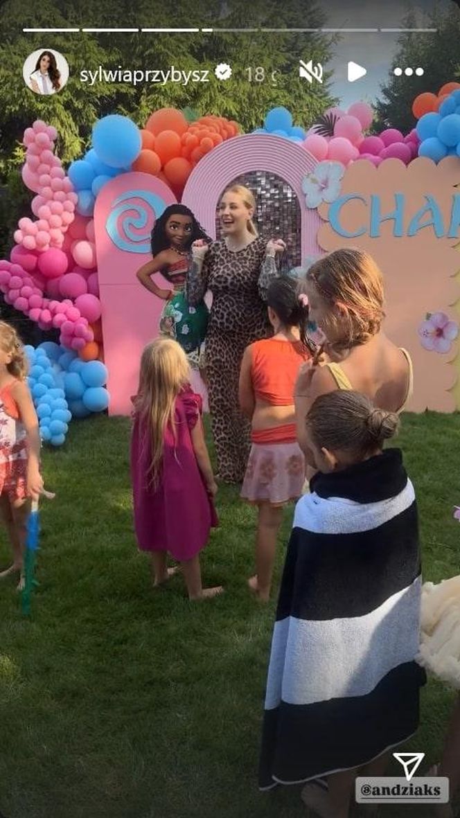 Andziaks w ciąży, a zrobiła córce urodziny jak z bajki! Charlie miała imprezę życia
