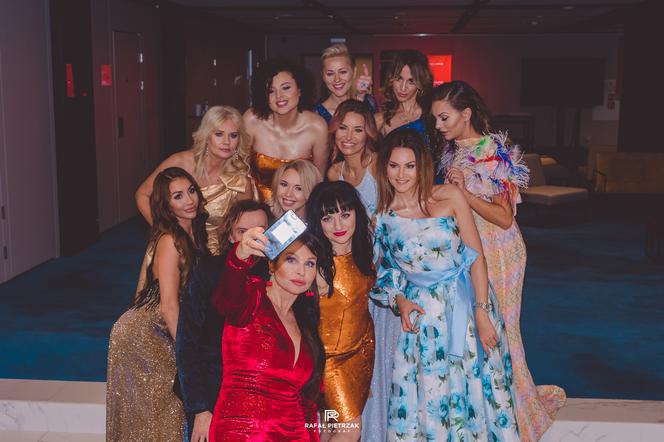 Modelki Piotra Ciepała jak gwiazdy Hollywood!