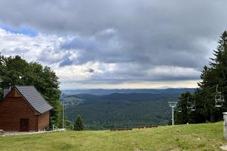 Budują nową wieżę widokową na Dolnym Śląsku. Wiemy, kiedy zakończenie prac na Dzikowcu Wielkim