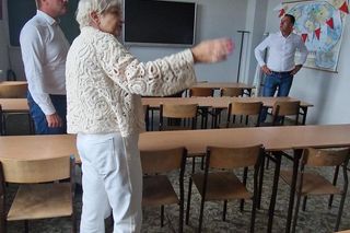 ​W szkołach w Lesznie praca wre. W których wakacyjne remonty? [ZDJĘCIA]