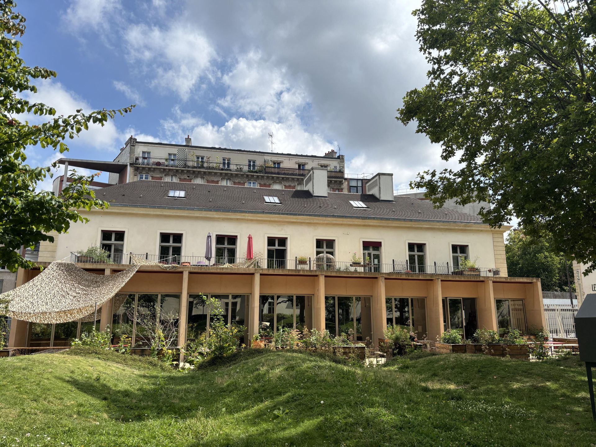 Caserne de Reuilly, Paryż