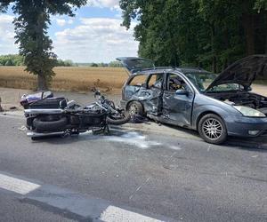 W wypadku w powiecie łosickim ucierpieli kierowca i pasażerka motocykla