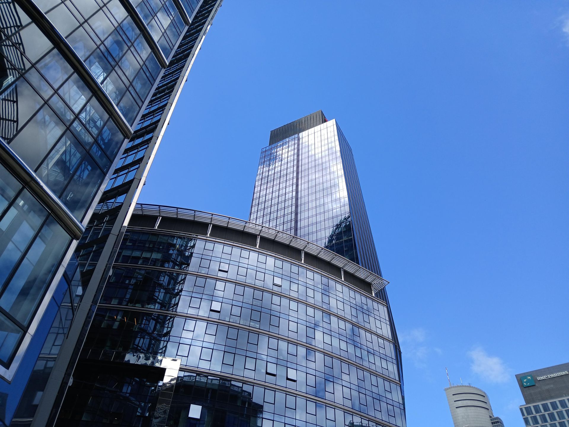 Wieżowiec The Bridge w Warszawie