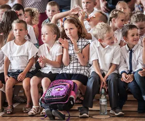 Ile dzieci z Ukrainy uczęszcza do toruńskich szkół. Sprawdziliśmy