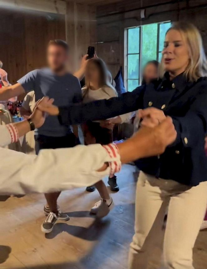 Porwał Martę Nawrocką do tańca 