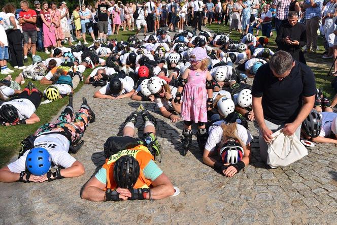 II szczyt pielgrzymkowy na Jasną Górę. Więcej pątników niż w zeszłym roku