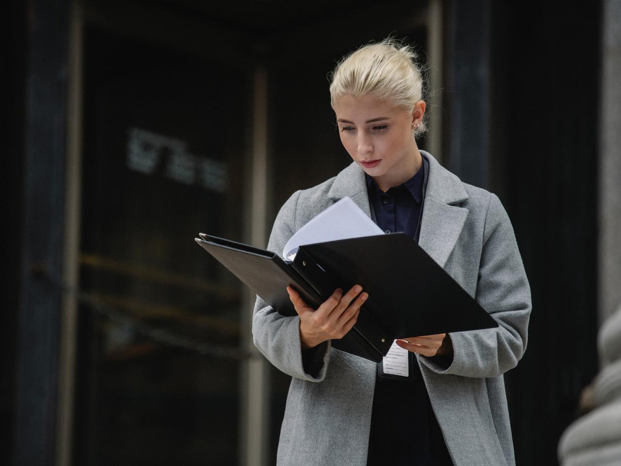 Księga wieczysta. Co to jest, co zawiera, gdzie jej szukać, jak założyć?