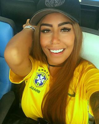 Rafaella Beckran, Neymar