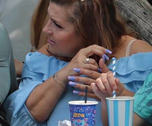 Katarzyna Skrzynecka. Zabrała rodzinę na targ śniadaniowy w kusych szortach