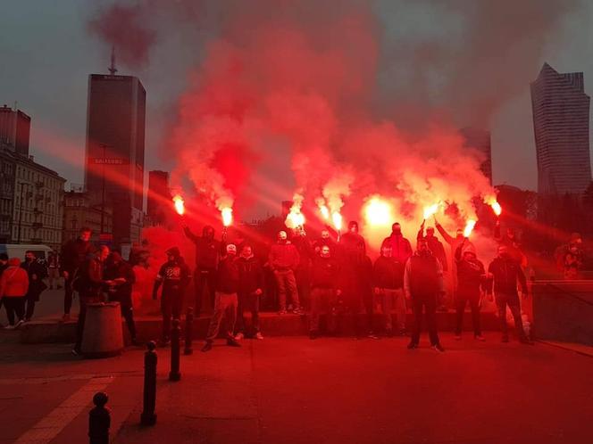 To oni demolowali Warszawę w czasie marszu