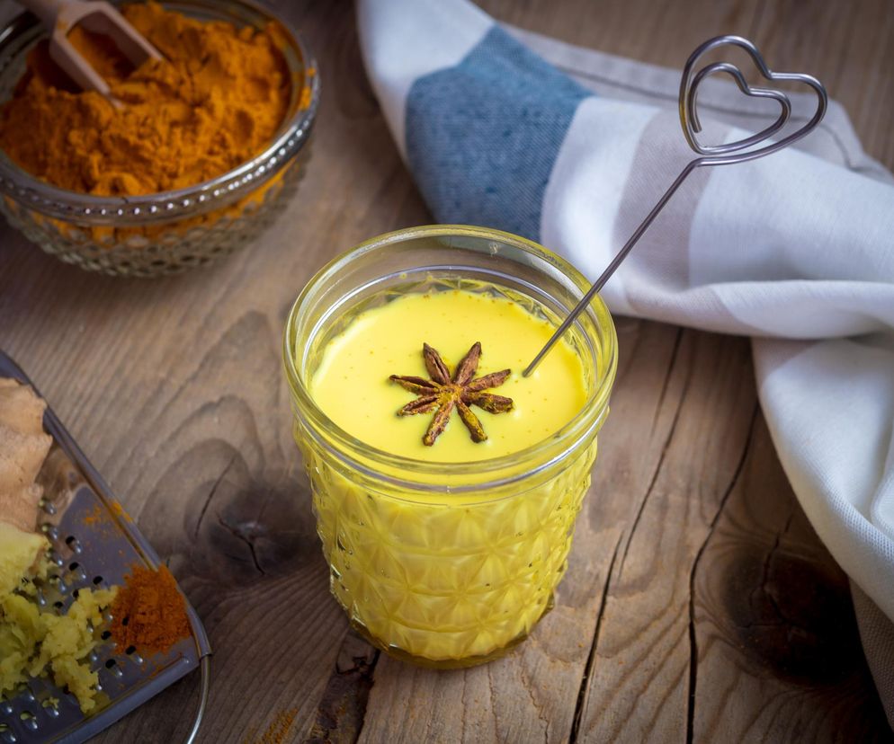 Nie żałuj sobie złota Indii wiosną. Przyspiesza spalanie tłuszczu, tworzy tarczę dla wątroby i serca