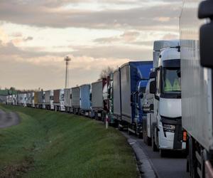 54-letni kierowca zmarł na granicy polsko-ukraińskiej. Stał w kolejce tirów