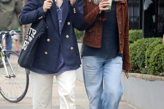 Keira Knightly na spacerze z matką