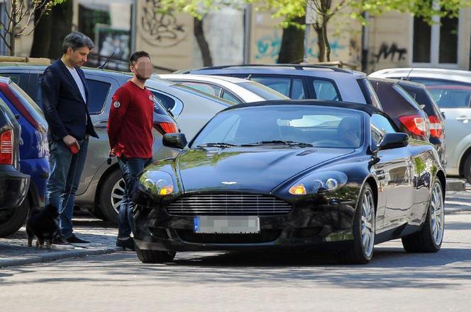 Kinga Rusin i Marek Kujawa oglądają Aston Martina_1PUBL