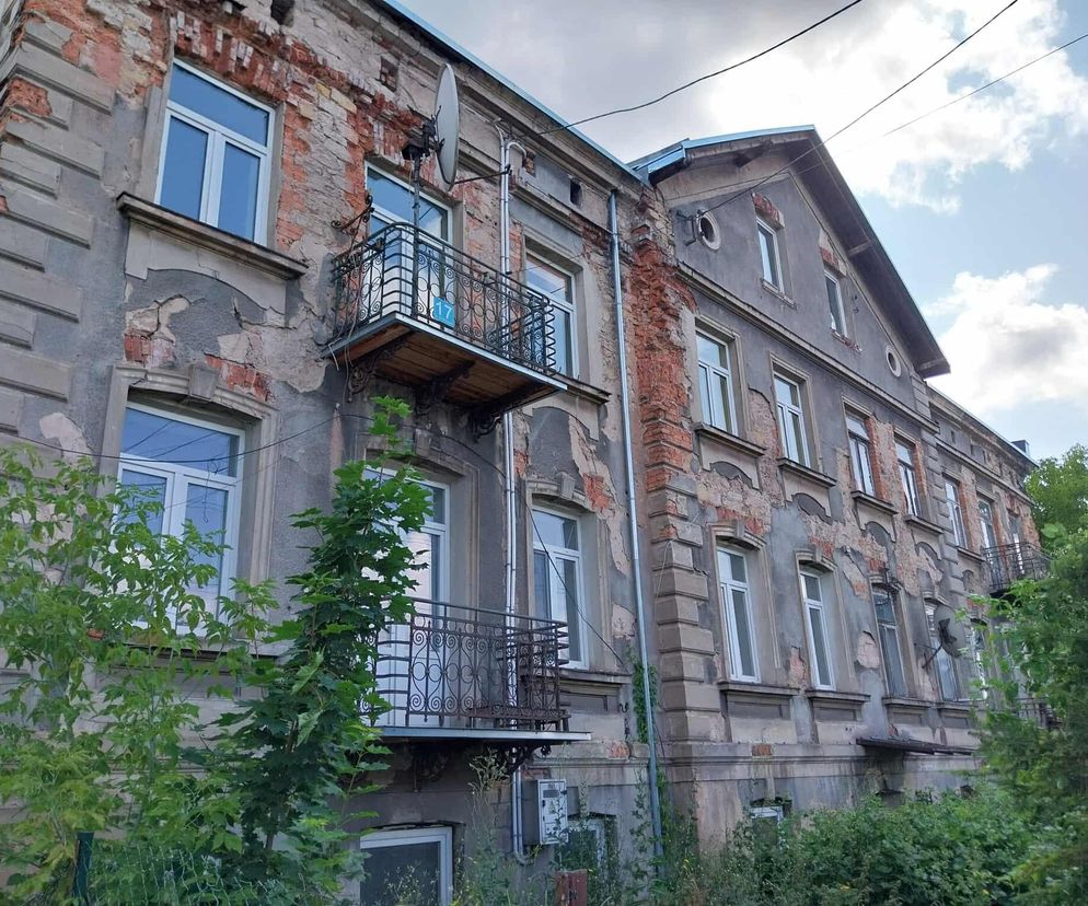 Kamienica Giepardów w Starachowicach