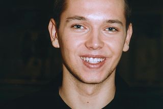 Tak wygląda Gabriel Fleszar. Zupełnie się nie zmienił!