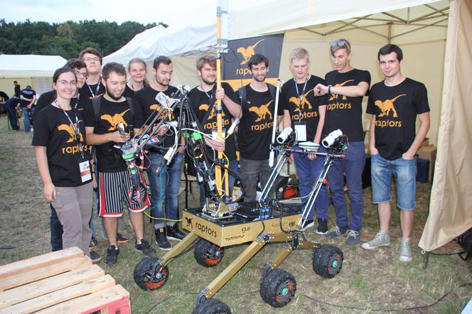 European Rover Challenge: Łazik marsjański Politechniki Łódzkiej wrócił z zawodów. Jak sobie poradził?