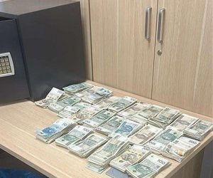 Mieli 1,3 kilograma narkotyków. Dwaj mężczyźni zatrzymani przez gostyńską policję