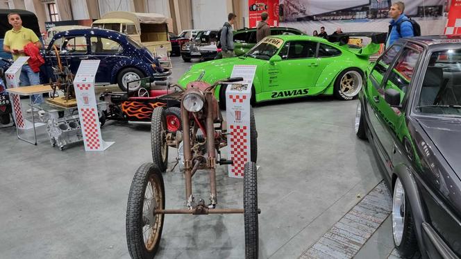 Poznań Retro Motor Show 2023 - zobacz zabytkowe pojazdy!