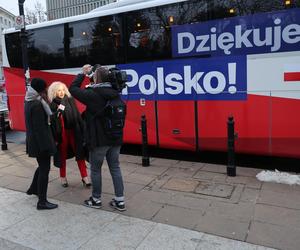 MINISTROWIE W DRODZE NA ZAPRZYSIĘŻENIE RZĄDU