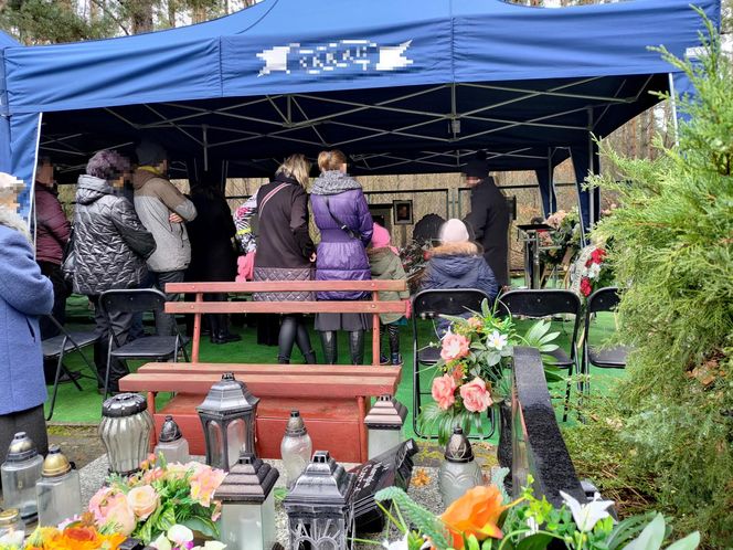 Grób tragicznie zmarłej rodziny w Nałęczowie