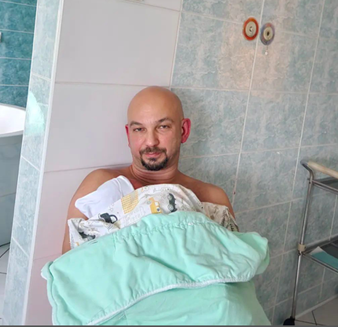Szef FAME MMA został ojcem! Krzysztof Rozpara ma syna