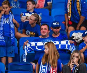 Tłumy kibiców na Stadionie Śląskim. Ruch Chorzów zmierzył się z Pogonią Siedlce