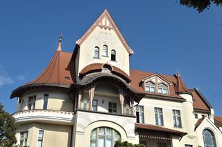 To jedna z piękniejszych kamienic w Olsztynie. Przetrwała wojnę