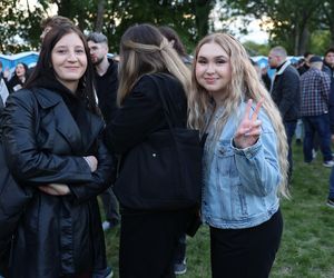 Tłum studentów bawił się pierwszego dnia Juwenaliów Politechniki Lubelskiej 2025