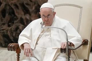 Papież uderza w bogatych księży! Odbiera im ważne przywileje