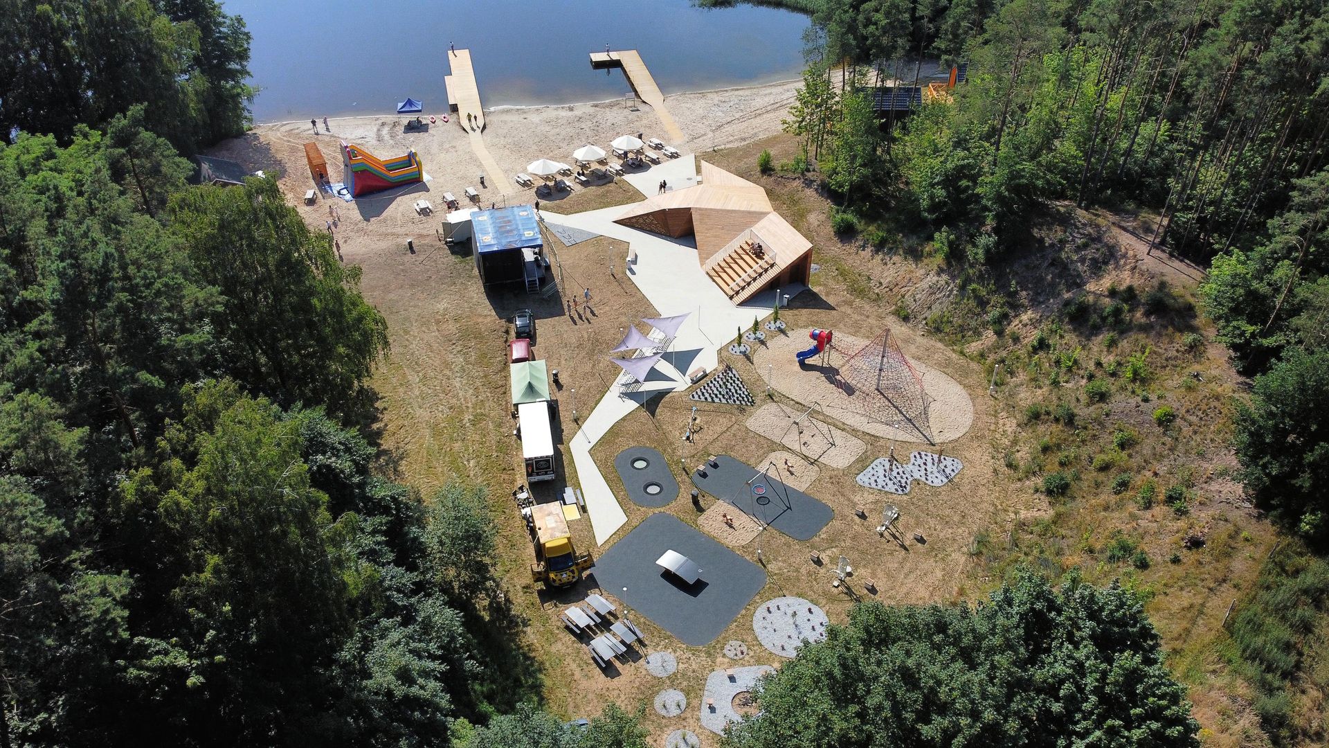 Centrum Turystyczno-Sportowe w Łąkie 1