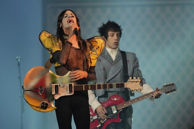  Włochy - Lucio Corsi "Volevo Essere Un Duro"