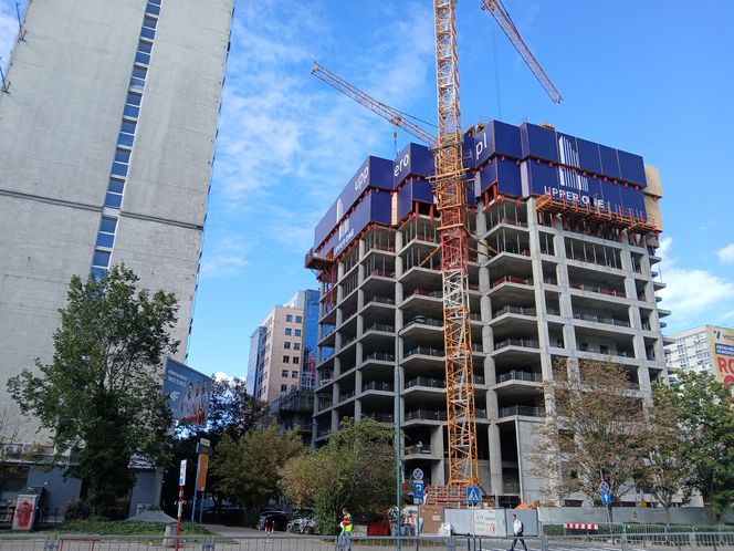 Wieżowiec Upper One w Warszawie w budowie