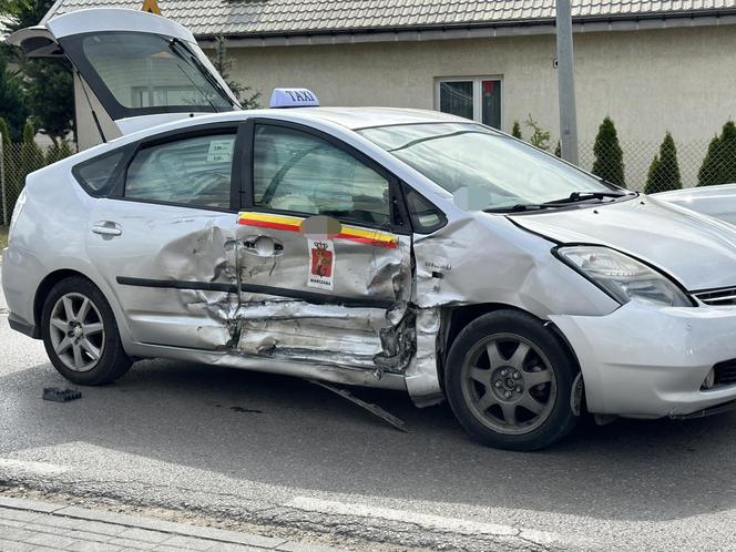 Czołowe zderzenie z motocyklem. Makabryczny wypadek w Rembelszczyźnie