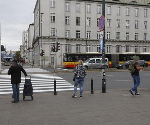 W Warszawie zawyły syreny. Tak zareagowali mieszkańcy stolicy