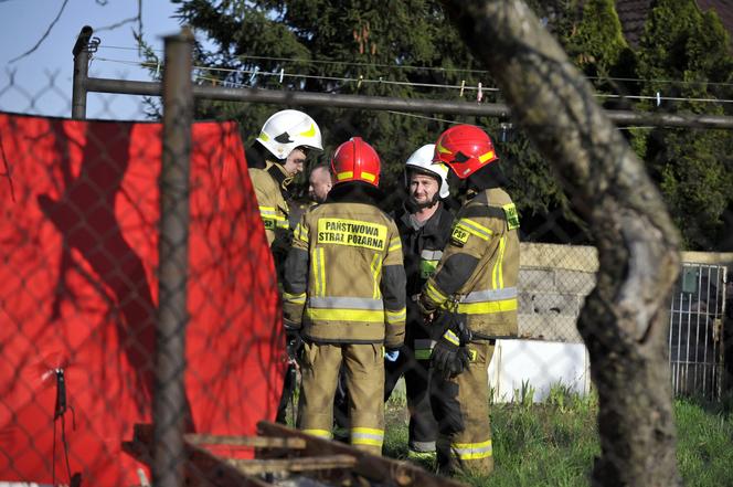 Koszmarny finał pożaru przyczepy w Lipnie. Piotr nie żyje, Jan oskarżony o podpalenie