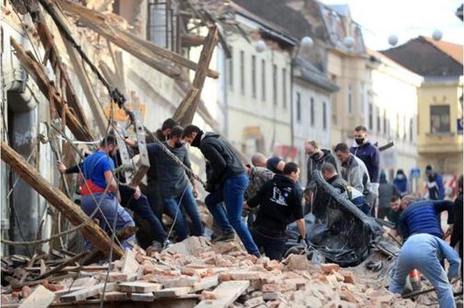 Piotrków Trybunalski: Mieszkańcy pomagają Chorwatom dotkniętym trzęsieniem ziemi 