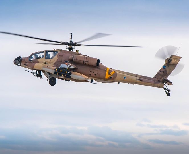 Gaza krwawi, a USA sprzedaje broń. Śmigłowce Apache i pojazdy bojowe dla Izraela
