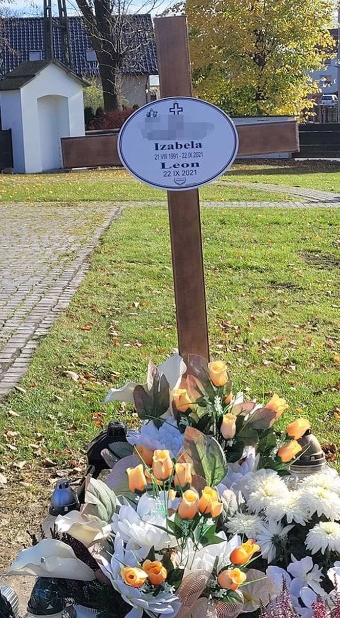 Tak wygląda grób Izy i Leosia