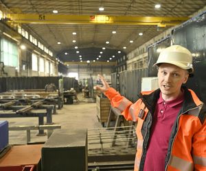 Kraków buduje Warszawie plac Zawiszy. Byliśmy w fabryce, gdzie powstanie 121 elementów wielkiej układanki