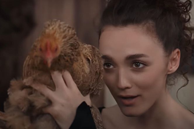 Nana jak najlepiej opiekuje się chłopcem 