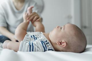 Rzadka kupka niemowlaka. Jakie mogą być przyczyny biegunki u niemowlaka
