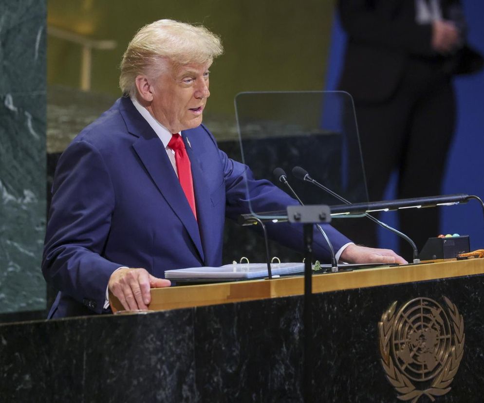 Prezydent Francji musiał iść pieszo przez Nowy Jork. Zadzwonił do… Trumpa. Nagranie obiegło sieć