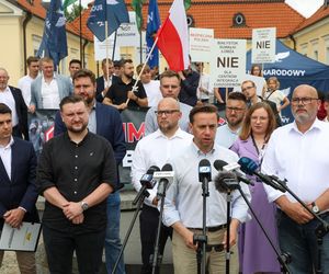Pikieta Stop Migracji w Białymstoku