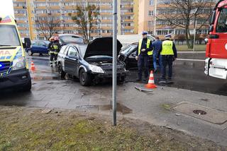 Zderzenie dwóch samochodów na skrzyżowaniu Brzozowej z Bielicką! [ZDJĘCIA]