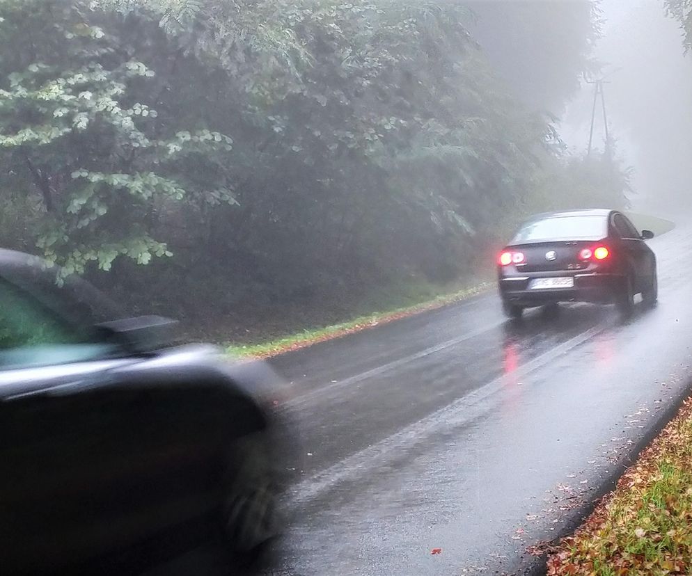 Jak jeździć bezpiecznie jesienią? Policjanci drogówki podpowiadają