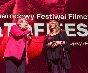 Gala Otwarcia 23. MFF BellaTOFIFEST. Legendy kina przyjechały do Torunia. Zdjęcia z imprezy